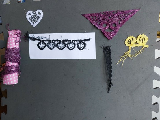 Various bobbin lace practice items that I made recently.