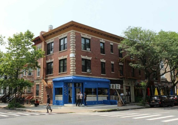 bed-stuy-421-bainbridge-st-june2025-brownstoner-abs-2.JPG