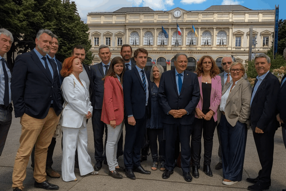 SAINT-ÉTIENNE 2026 : UNION SACRÉE AU CENTRE-DROIT POUR RECONQUÉRIR LA MAIRIE