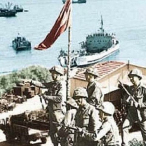 Heute, 20. Juli 1974, fand ich mit der türkischen Invasion von Zypern Attilas statt.