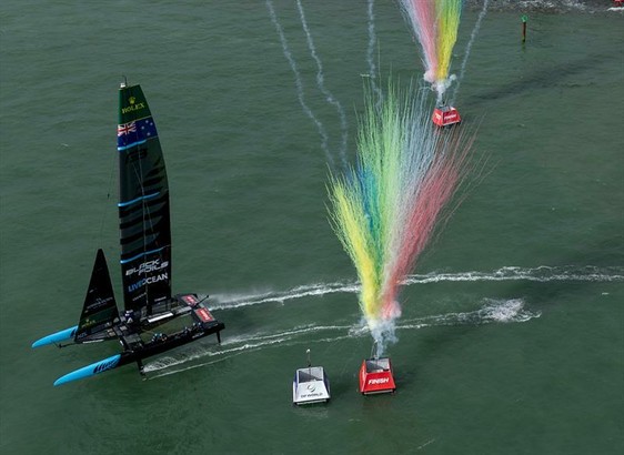 Black Foils steal Brits' home win on SailGP Portsmouth debut