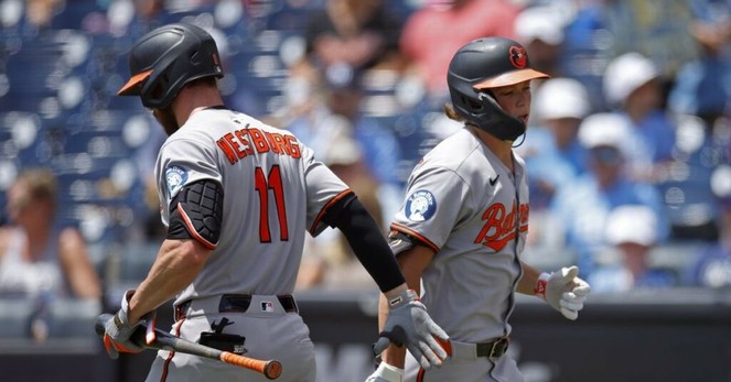 Orioles 5, Rays 3: Rogers battles, O’s go three times in win