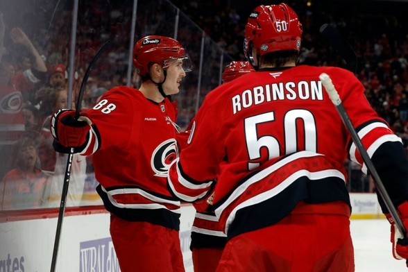 What channel is the Carolina Hurricanes vs. Philadelphia Flyers game today (11/20/24)? NHL FREE LIVE STREAM, time, TV channel