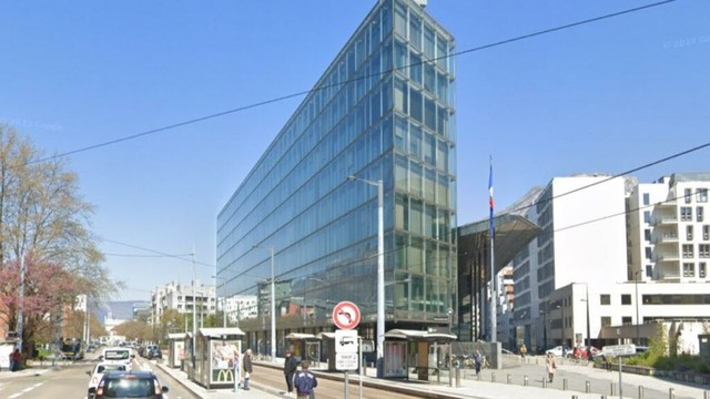 le suspect interpellé, le parquet de Grenoble saisi de l'affaire