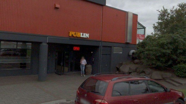 An die Bar geschlagen, aber der Täter verschwunden - Indikator