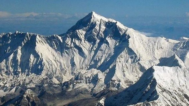 Revivim el primer ascens a l'Everest