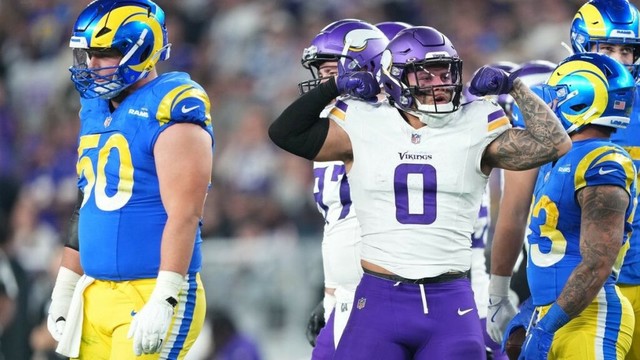 Which Viking is a priority to re-sign heading into the 2026 season?