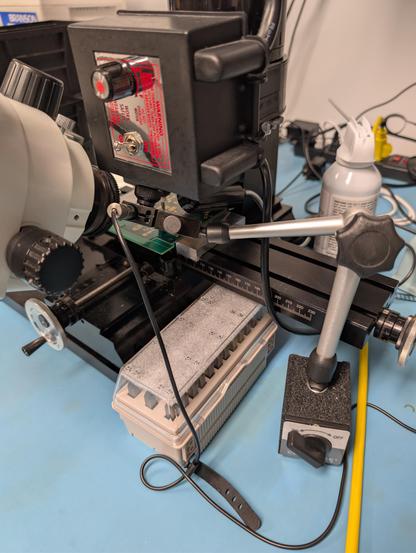 Long shot showing the indicator mount