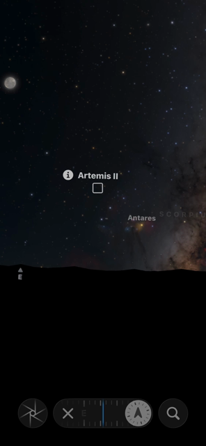 Screen recording of a night sky tracking app, showing the Moon in relation to a live track of the Artemis mission craft mapped onto a VR view