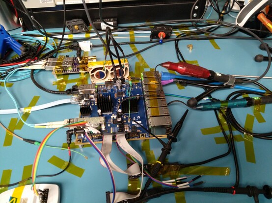 Switch board with two differential probes connected
