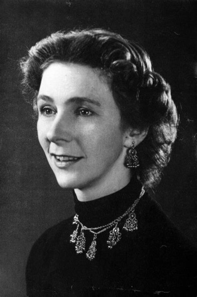 A young Janet Carolin Hughes. 