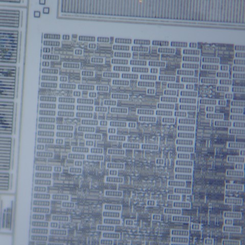 Montage M88DDR4DB02 showing clearly visible STI